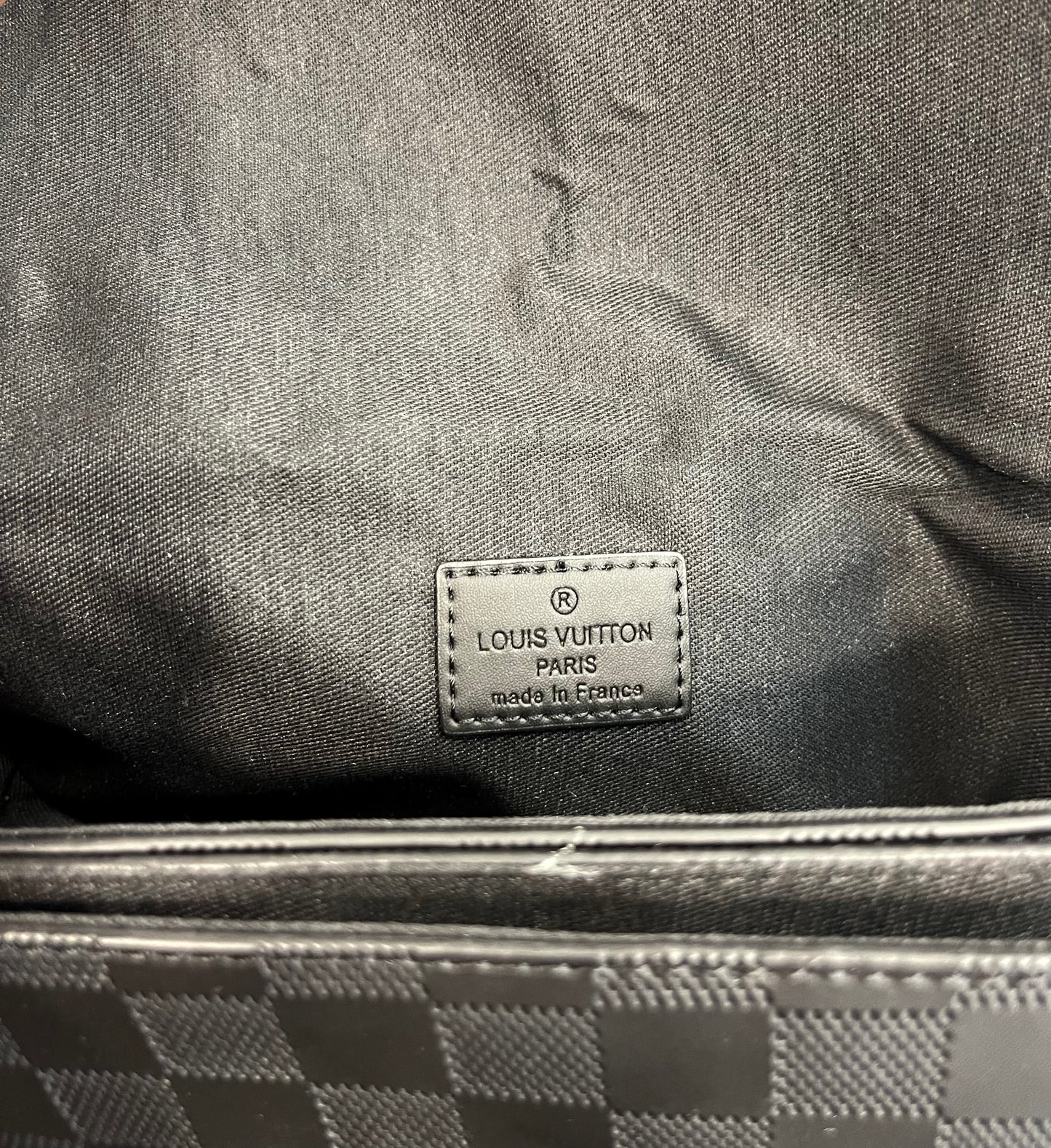 Louis Vuitton τσαντάκι ώμου/χιαστί