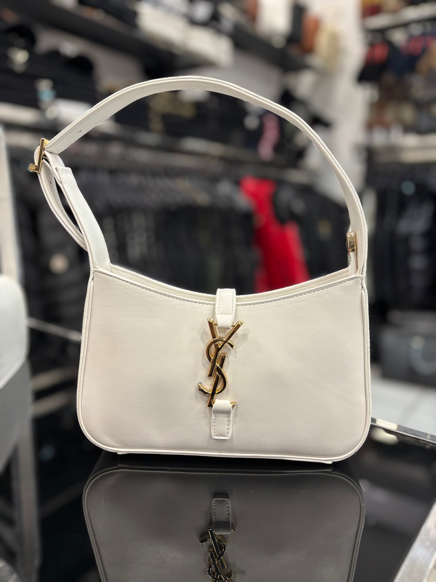 Saint Laurent Le 5 à 7 Shoulder Bag