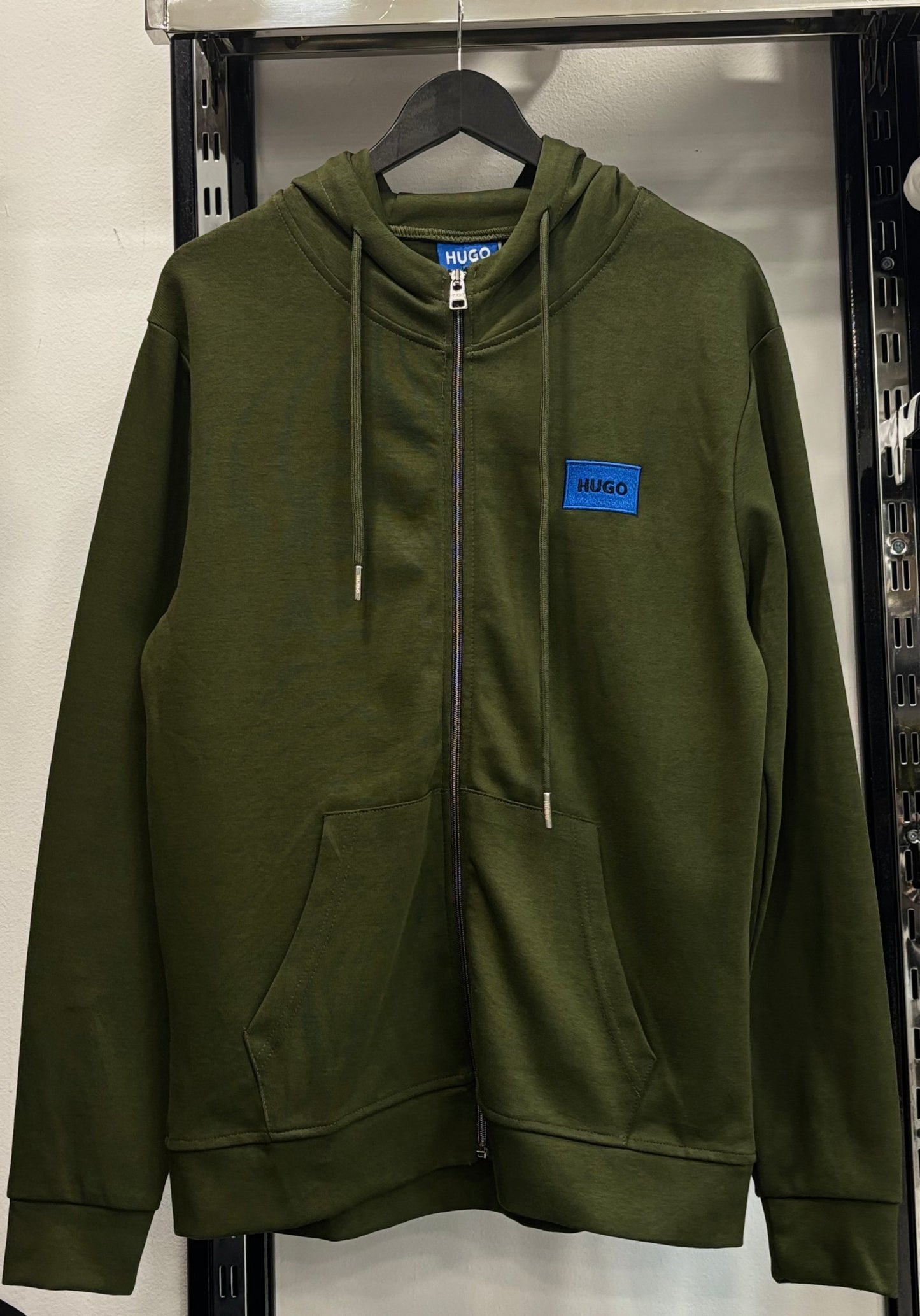 Hugo khaki set