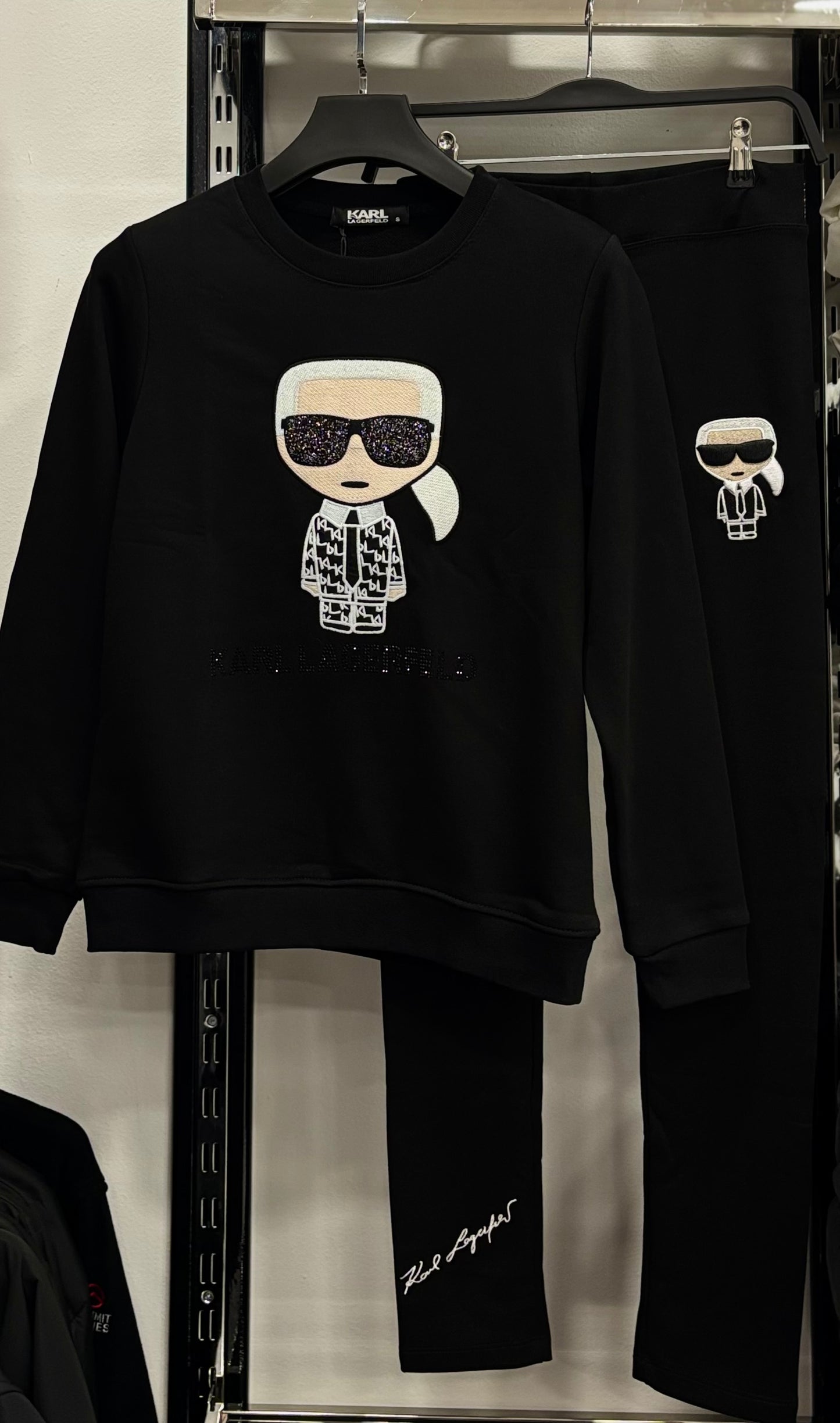 Karl Lagerfeld black set