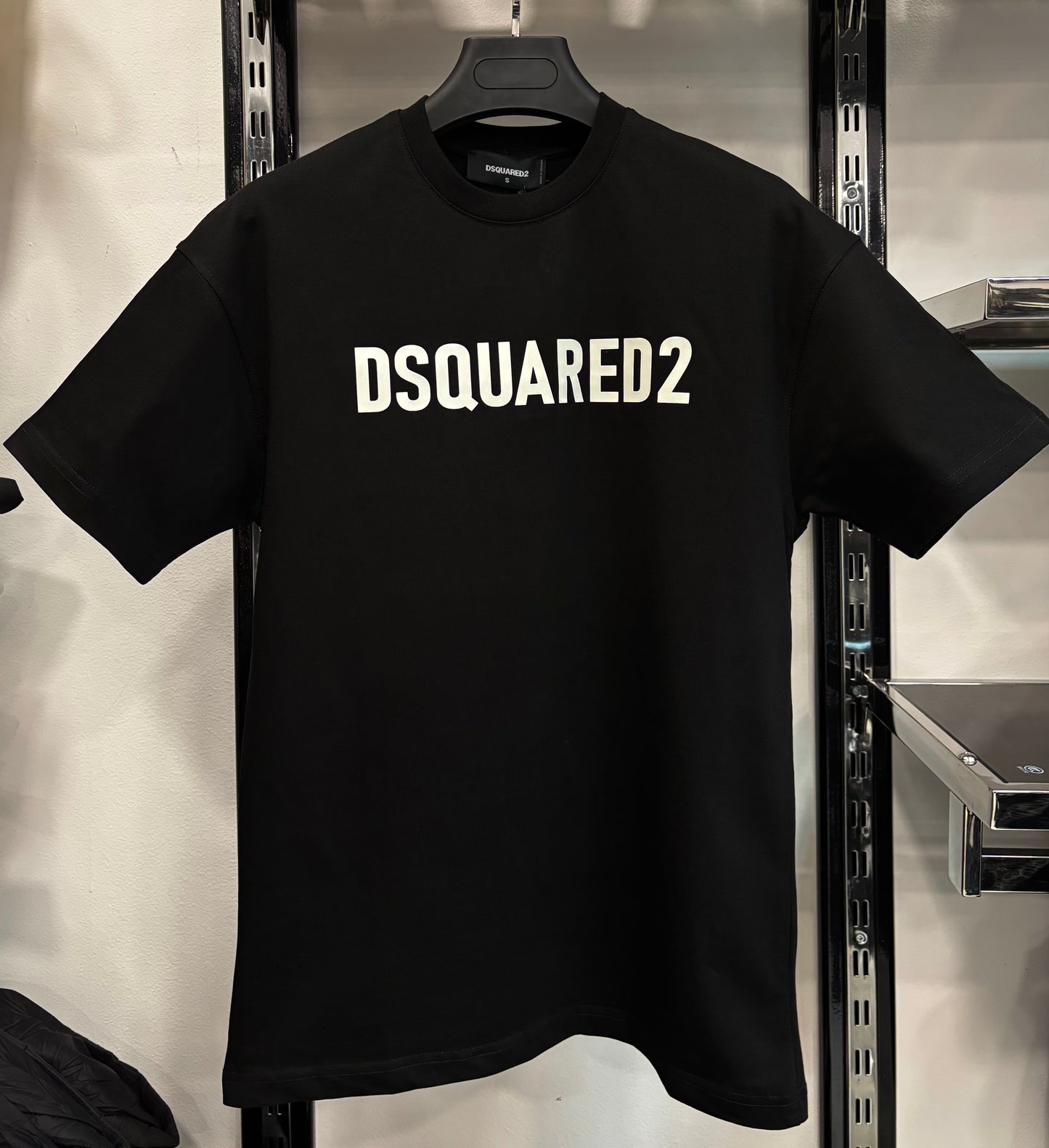 Dsquared2