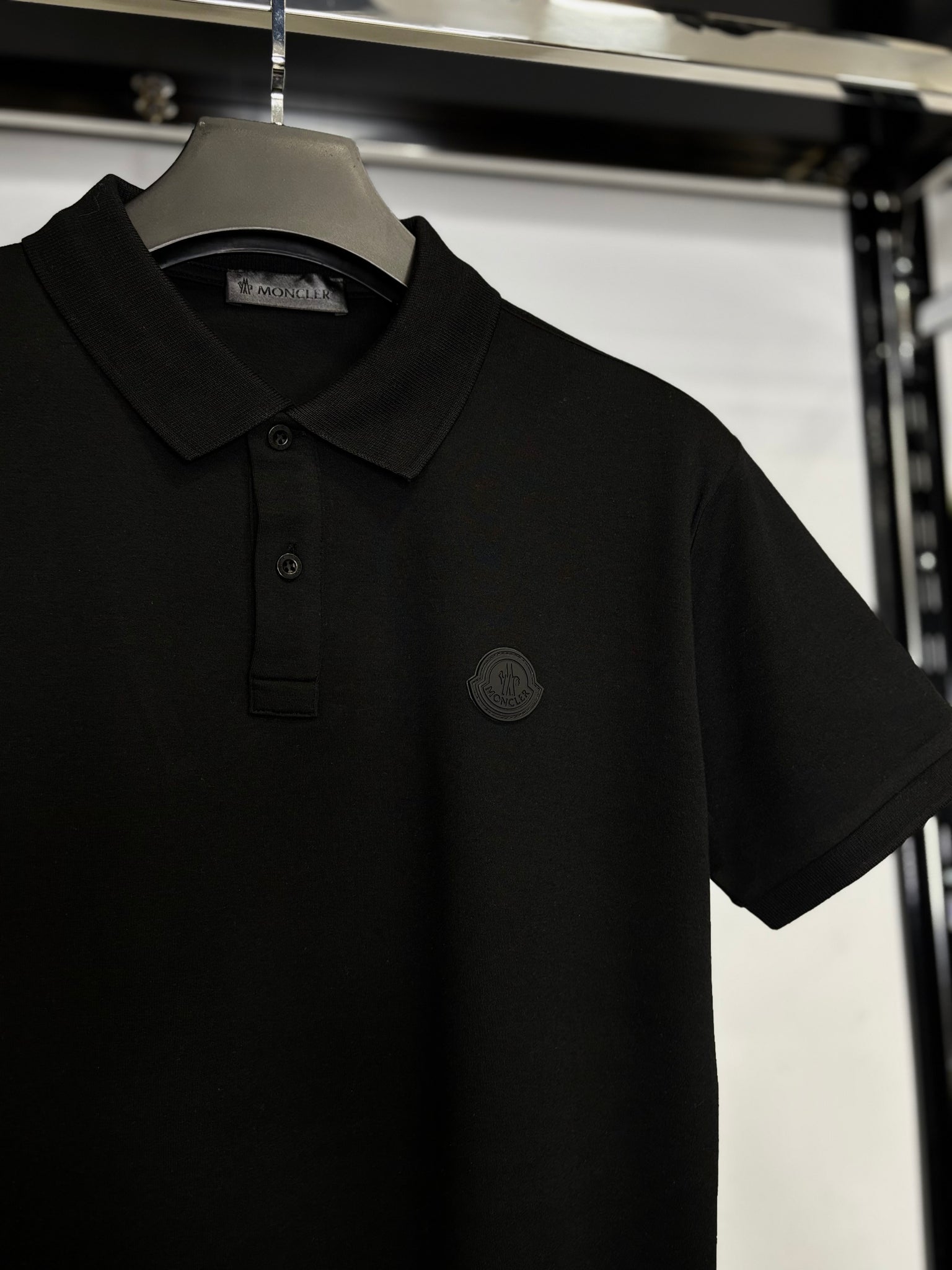 Moncler black t-shirts with collar code