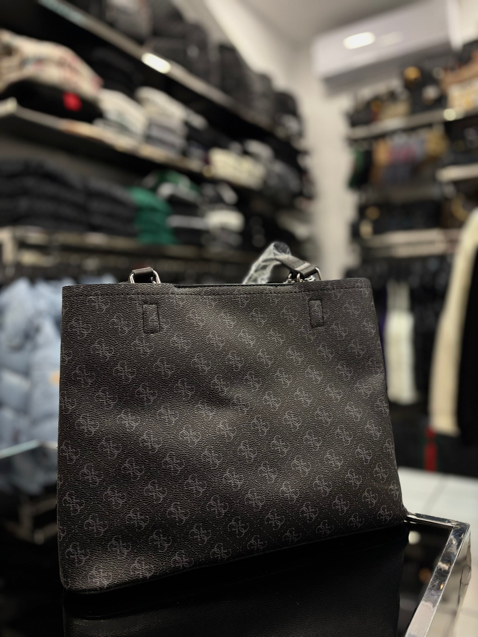 Guess shoulder black bag