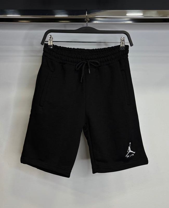 Jordan Βερμούζα