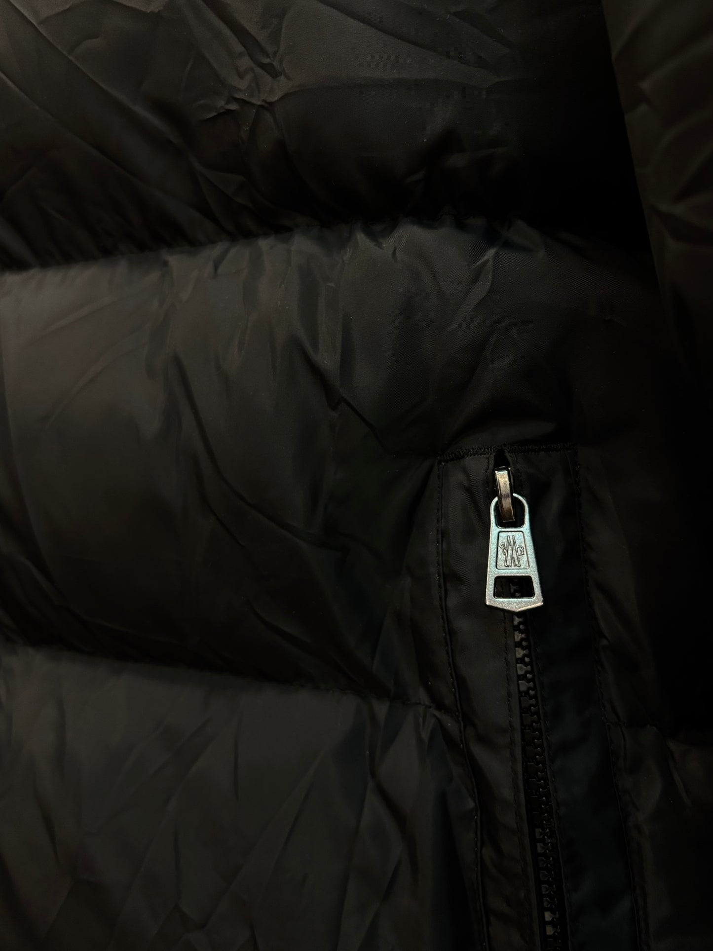 Moncler Maya Short Down Jacket