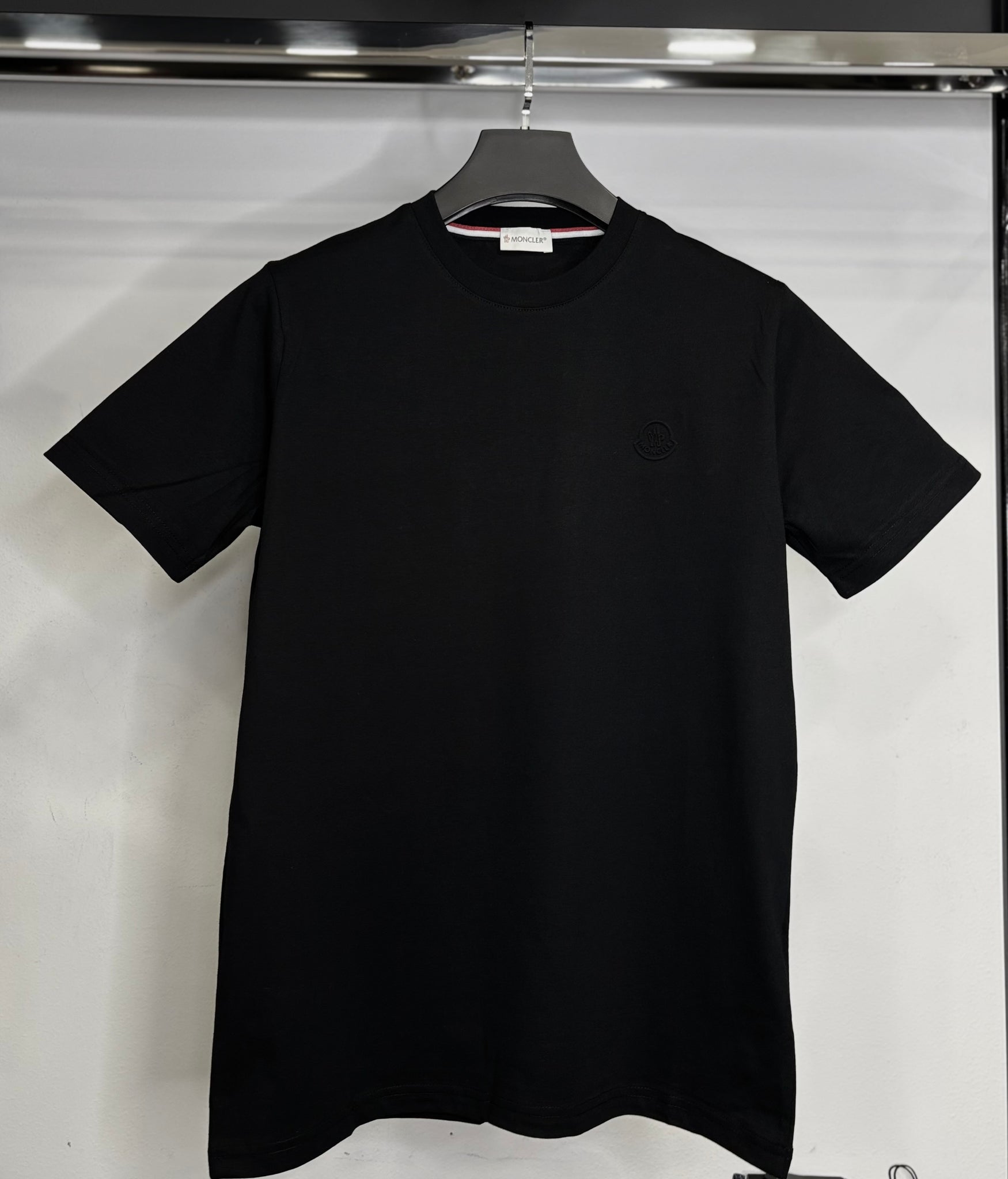 Moncler black t-shirt code