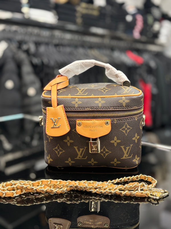 Louis Vuitton Nice Mini Monogram bag