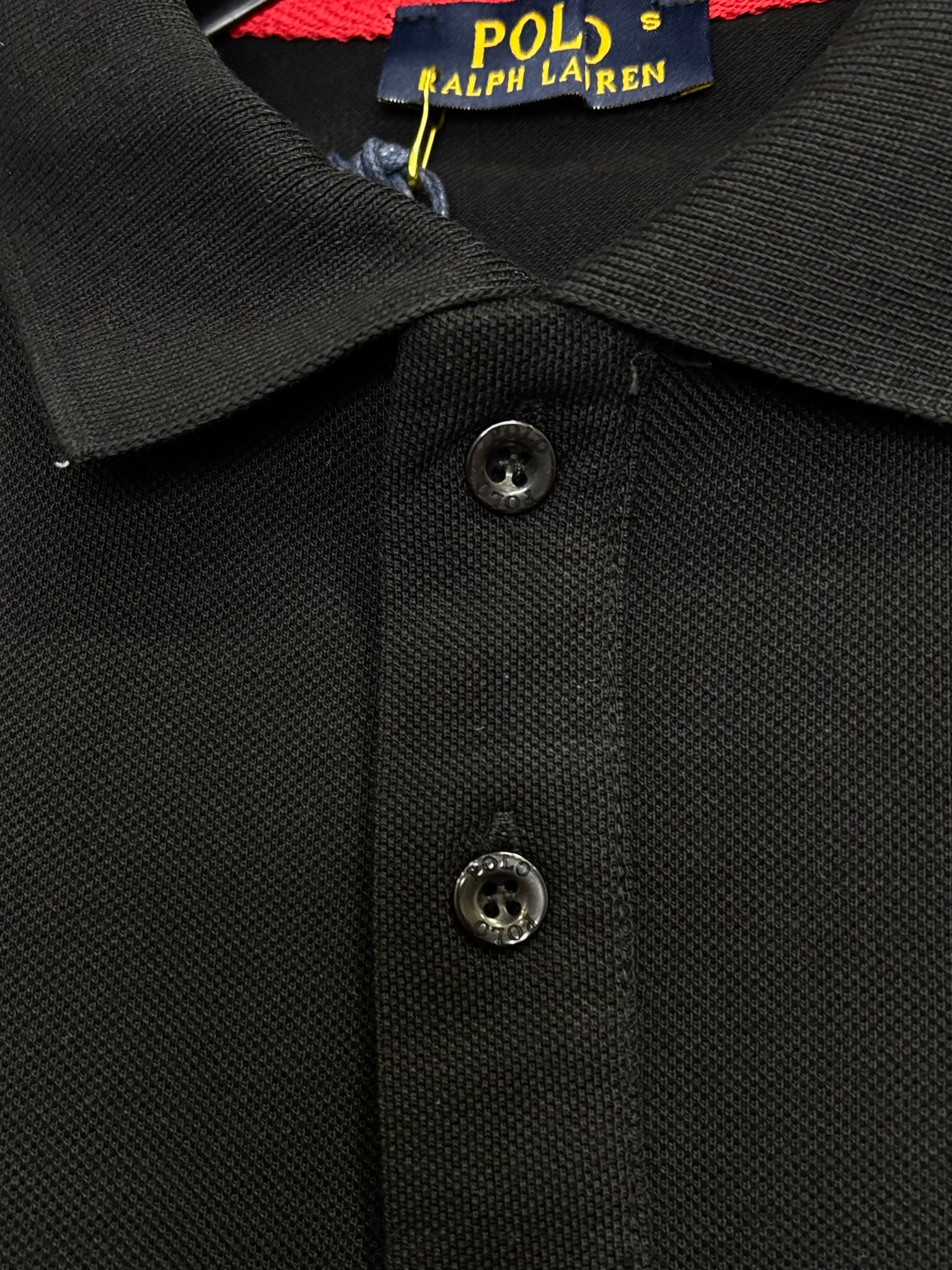 Polo Ralph Lauren black t-shirt with collar code