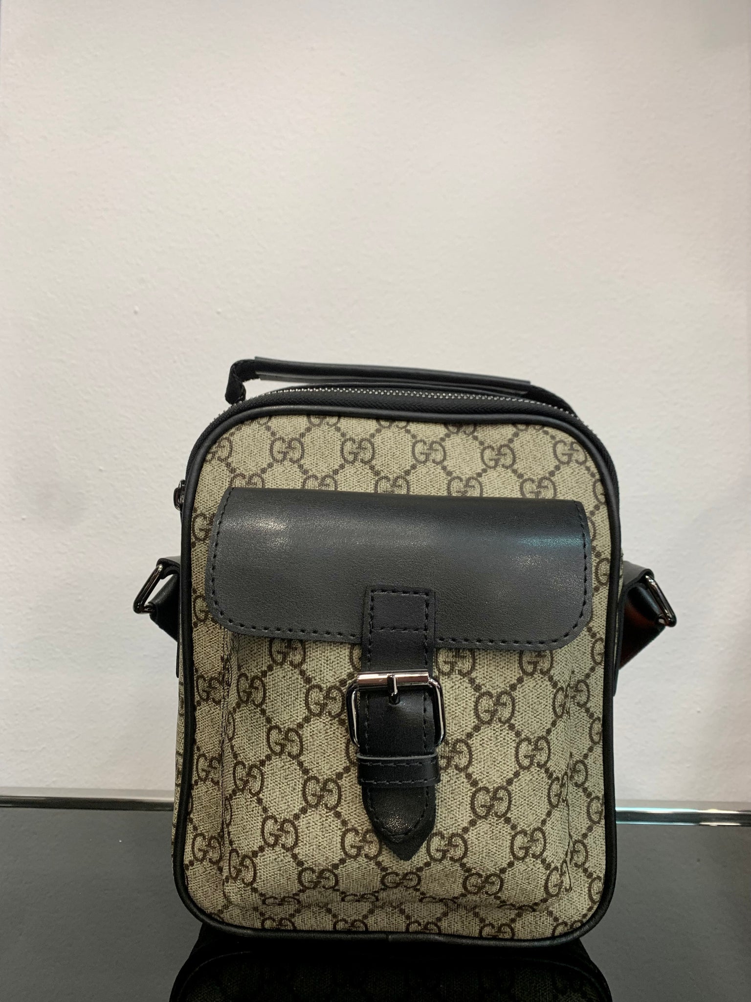 Gucci Beige bag χιαστί