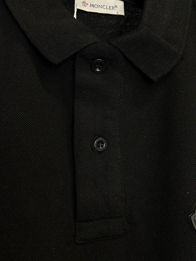Moncler black t-shirts with collar code