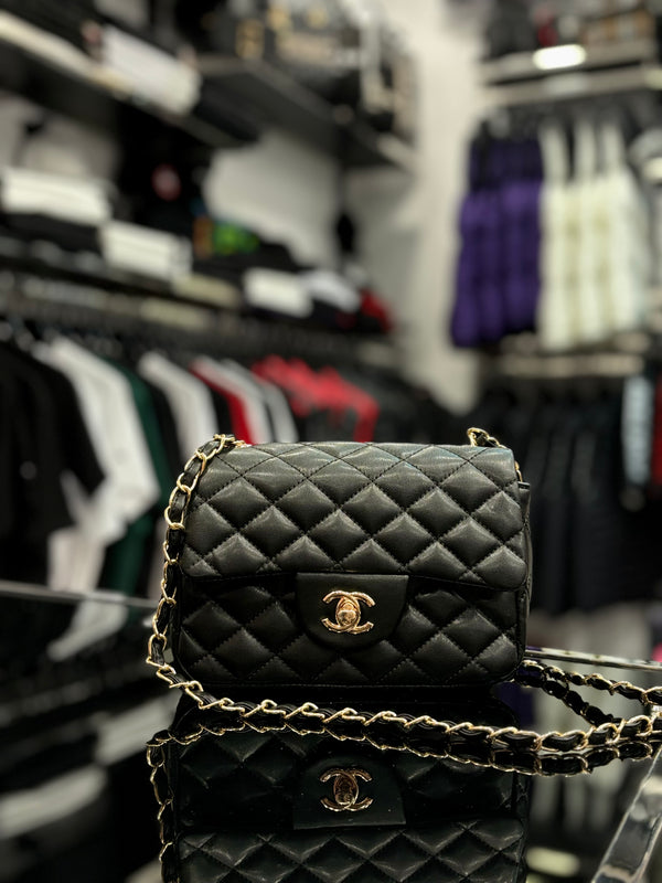 Mini Classic Chanel bag small size