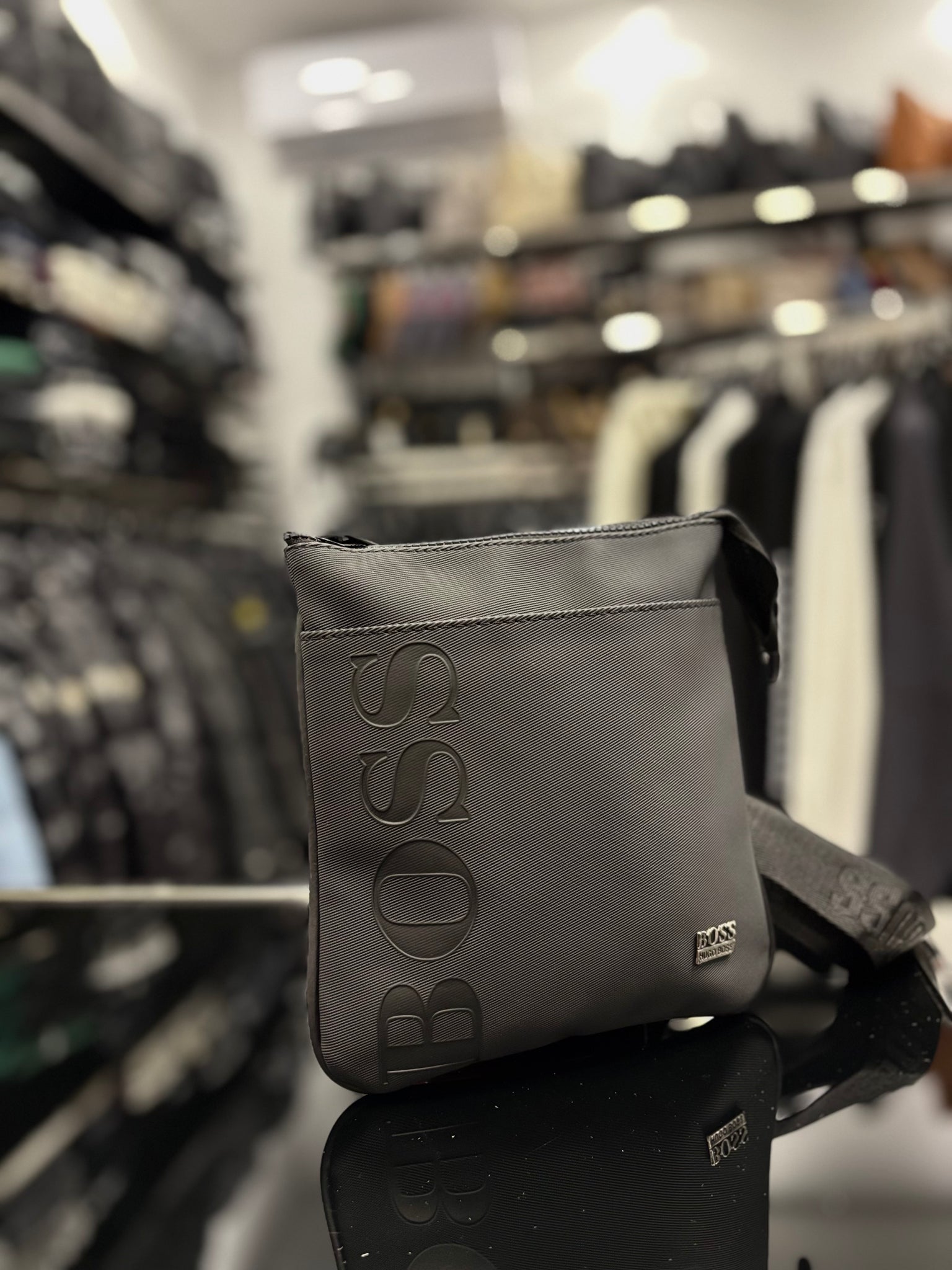 Boss black τσαντάκι ώμου/χιαστί