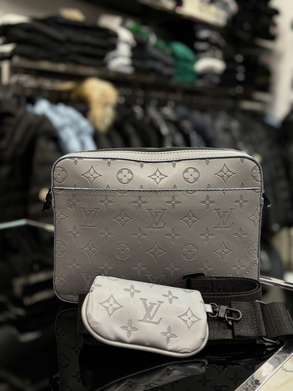 Louis Vuitton Duo Messenger Monogram Shadow grey bag ώμου/χιαστί