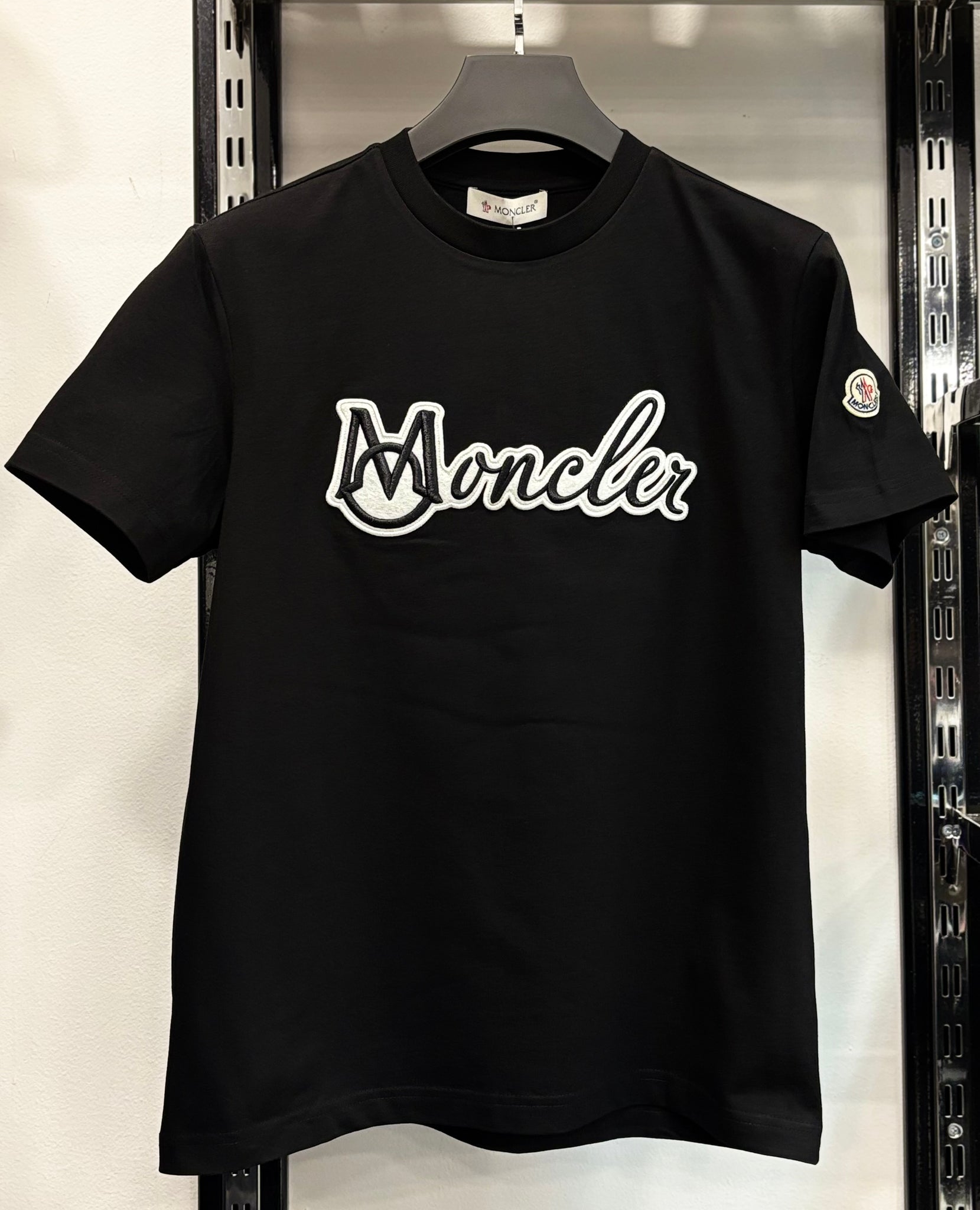 Moncler T-shirt code no1