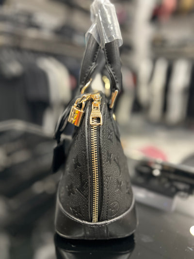 Louis Vuitton Aerogram Fastline Messenger Monogram