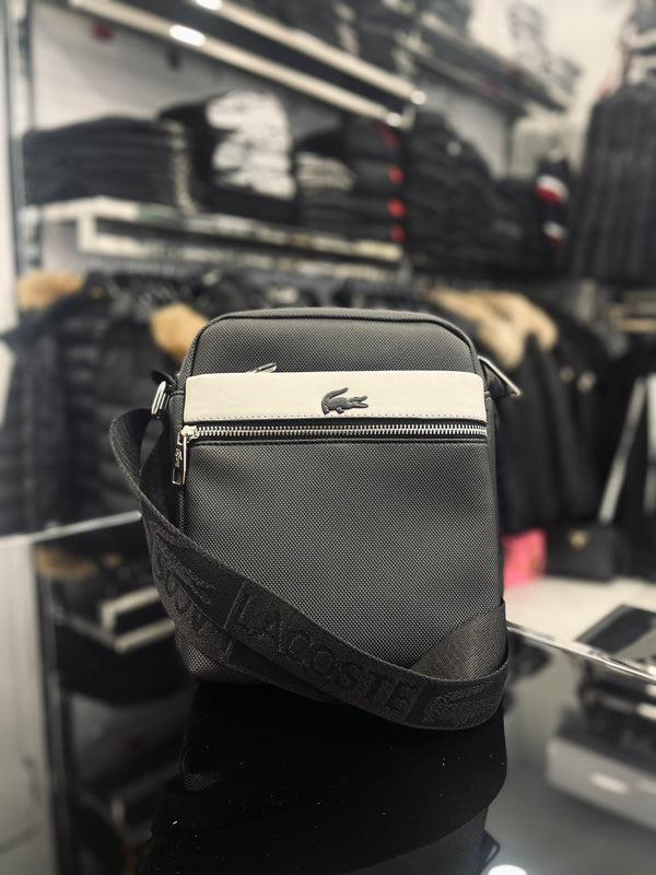 Lacoste Black-White bag ώμου/χιαστί