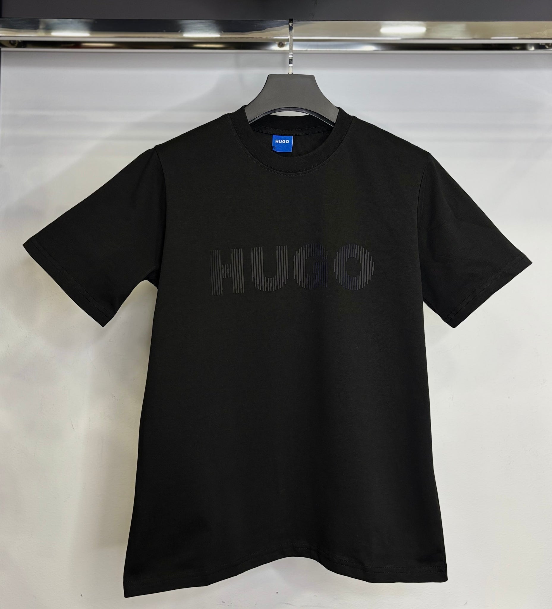 Hugo Boss black t-shirt code