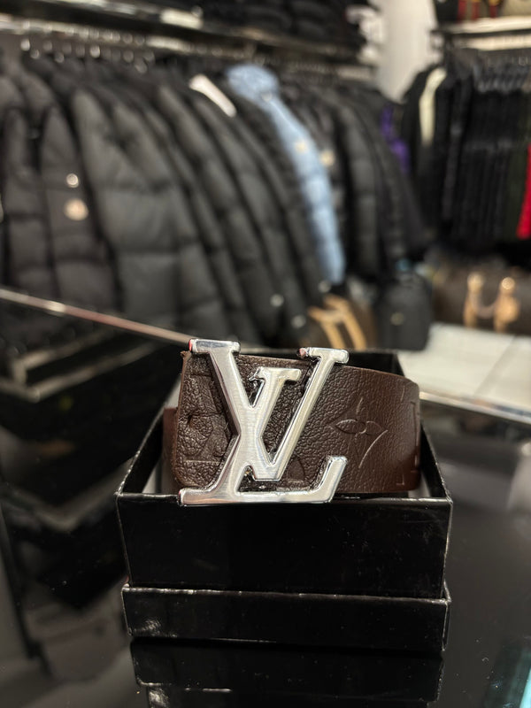 Louis Vuitton brown belt