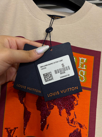 Louis Vuitton beige t-shirt code no1