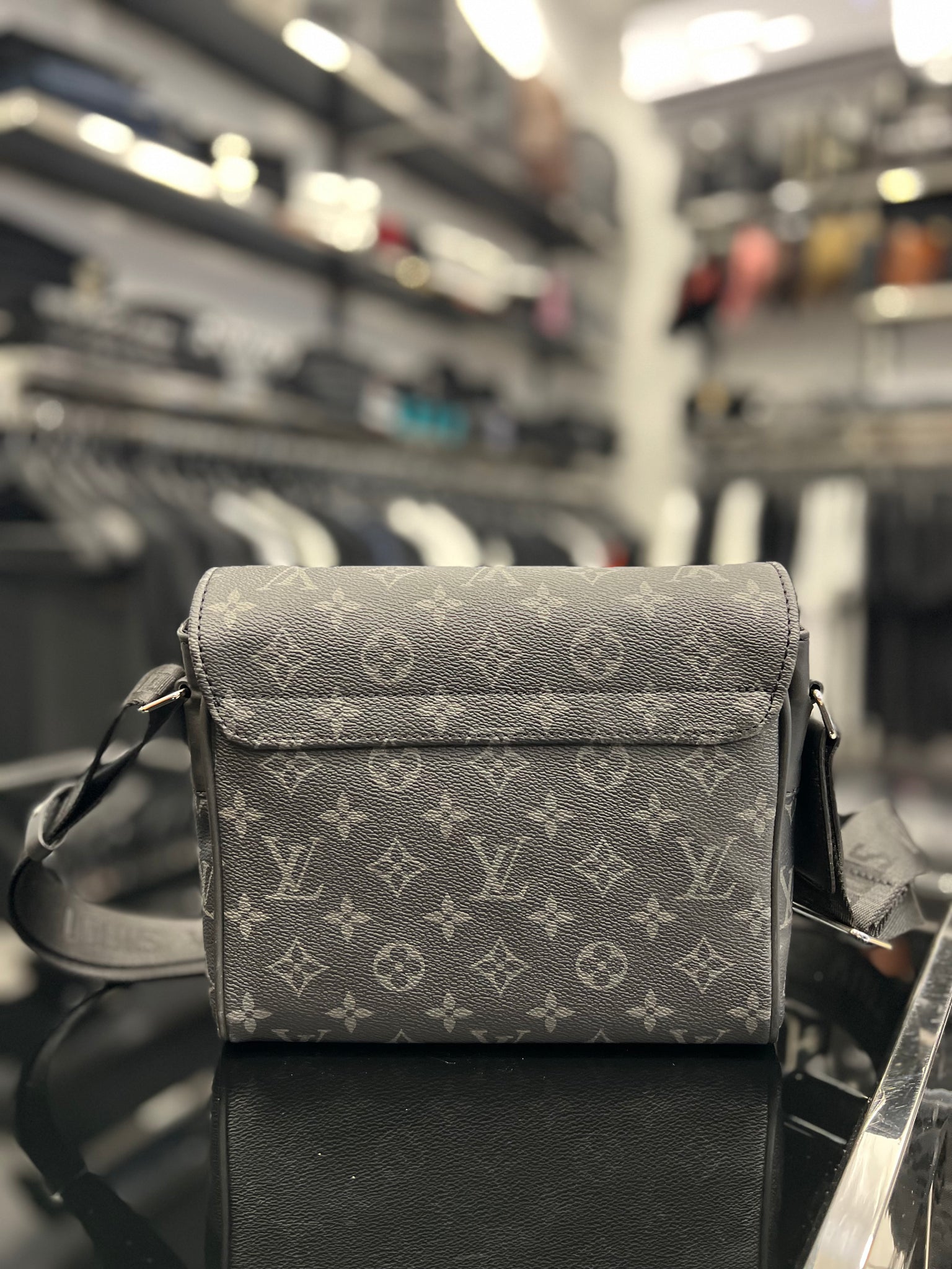 Louis Vuitton Monogram Eclipse