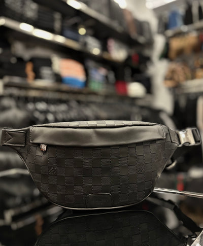 Louis Vuitton Discovery Bumbag PM Damier Graphite