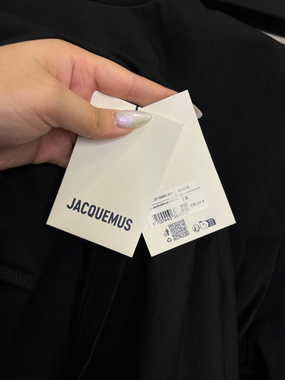 Jacquemus black t-shirt code no1