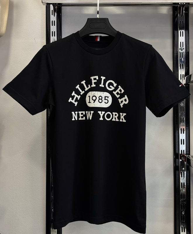 Hilfiger 1985 New York black t-shirt