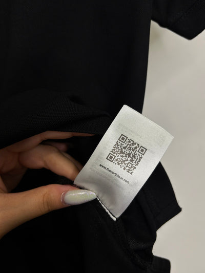 The North Face black t-shirt with collar code