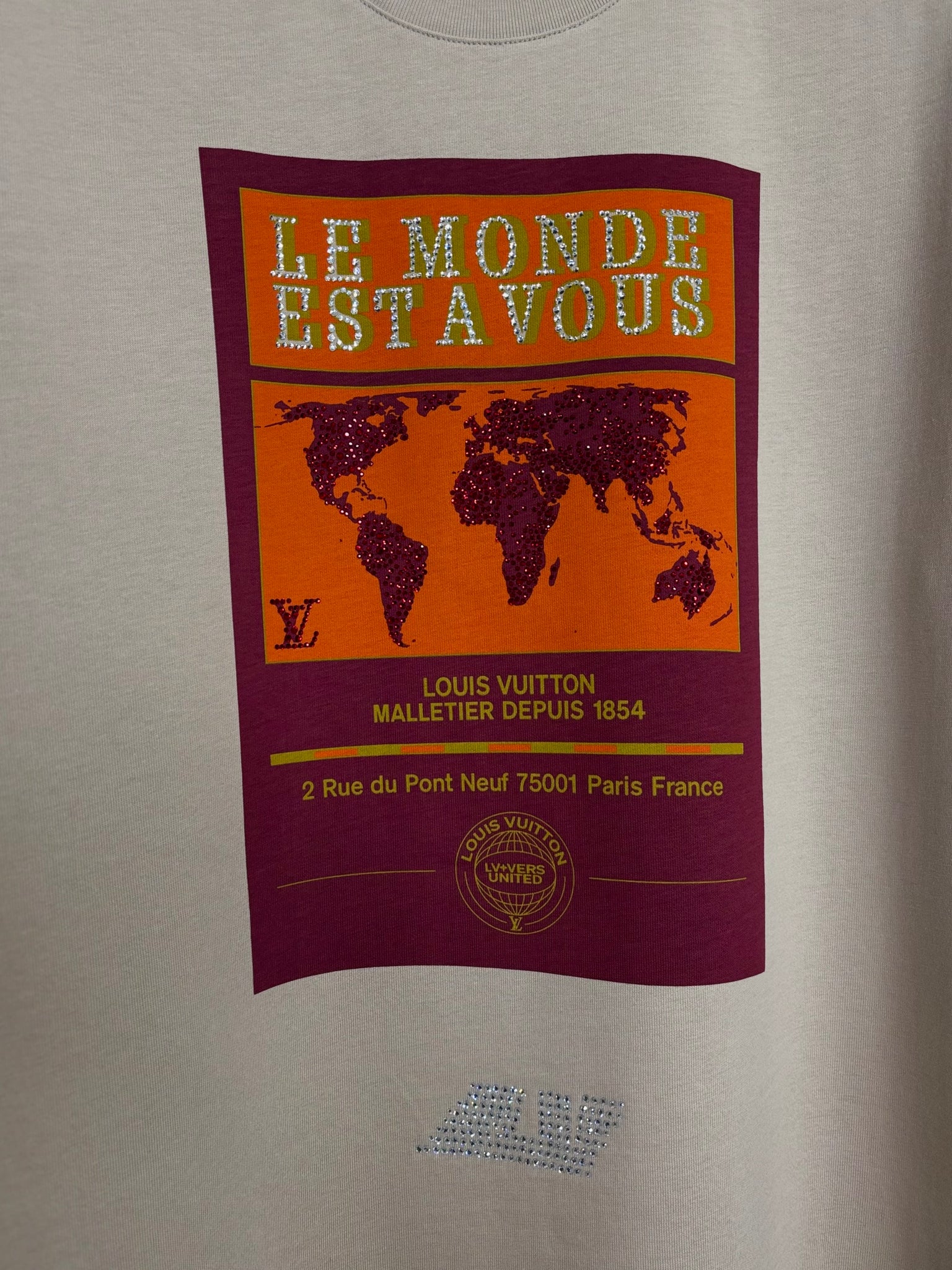 Louis Vuitton beige t-shirt code no1