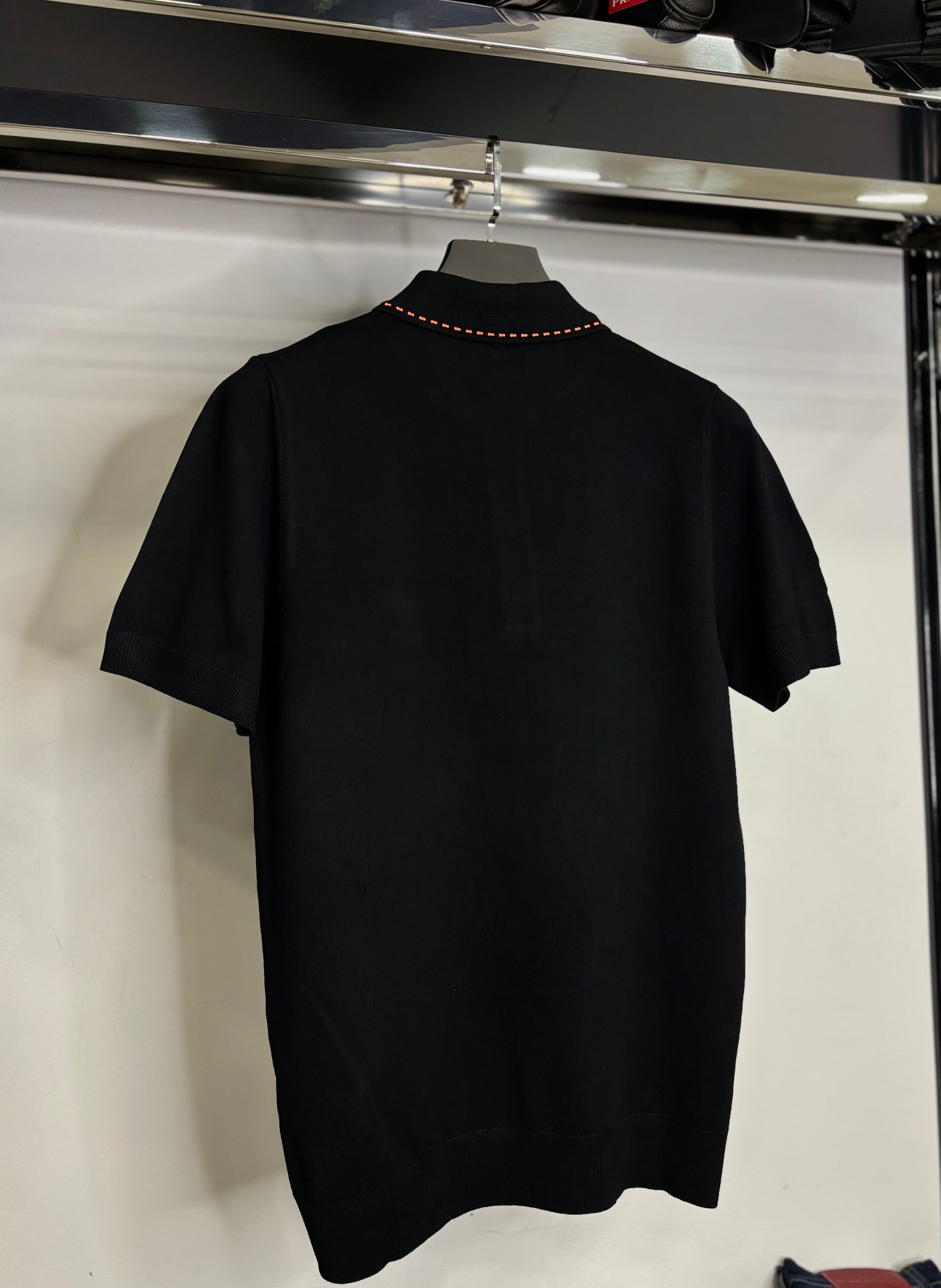 Hermes black t-shirt code no1