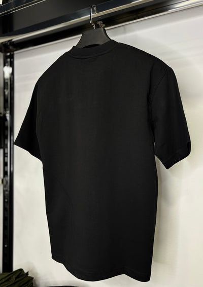 Jacquemus black t-shirt code no1