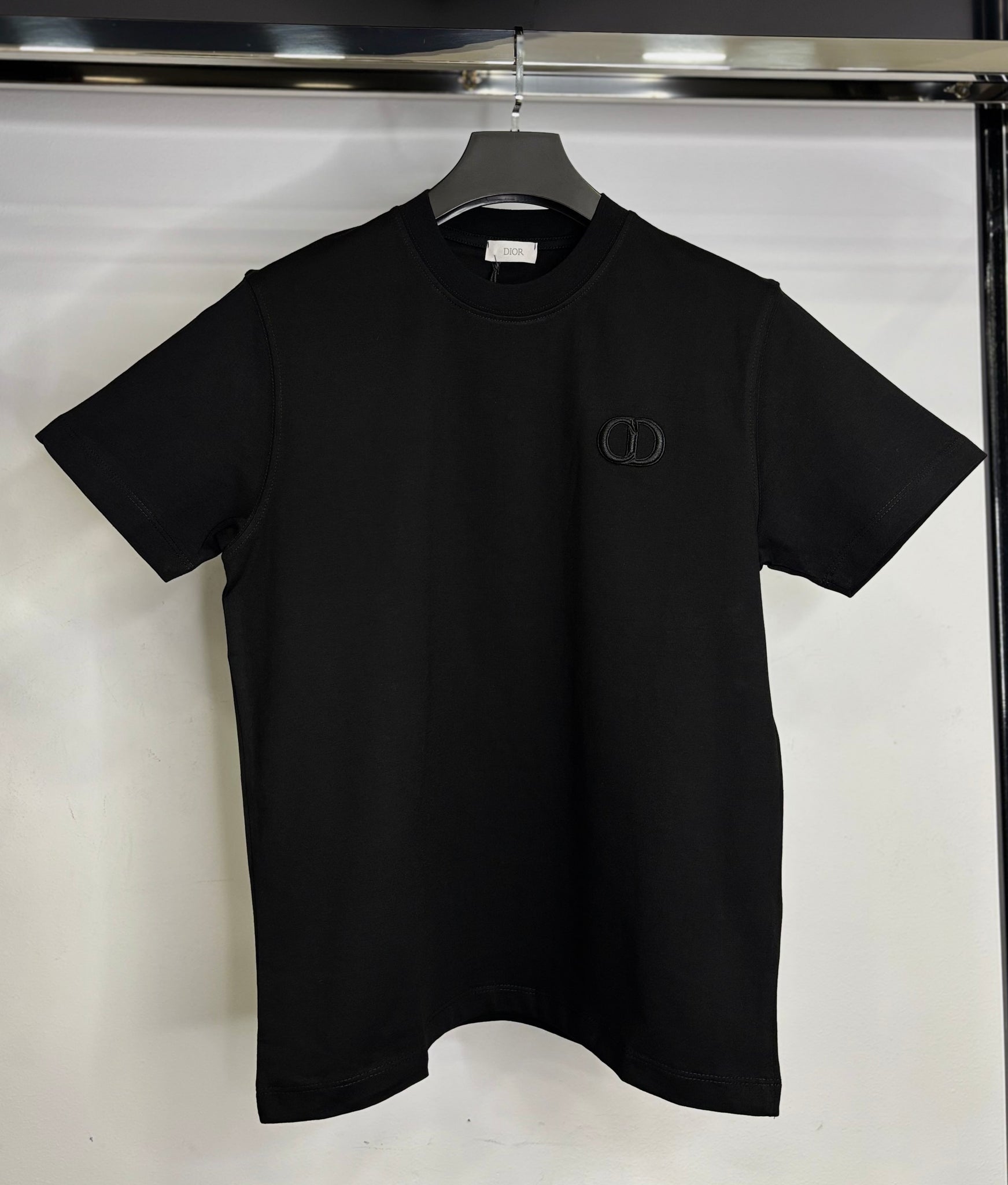 Christian Dior black t-shirt code