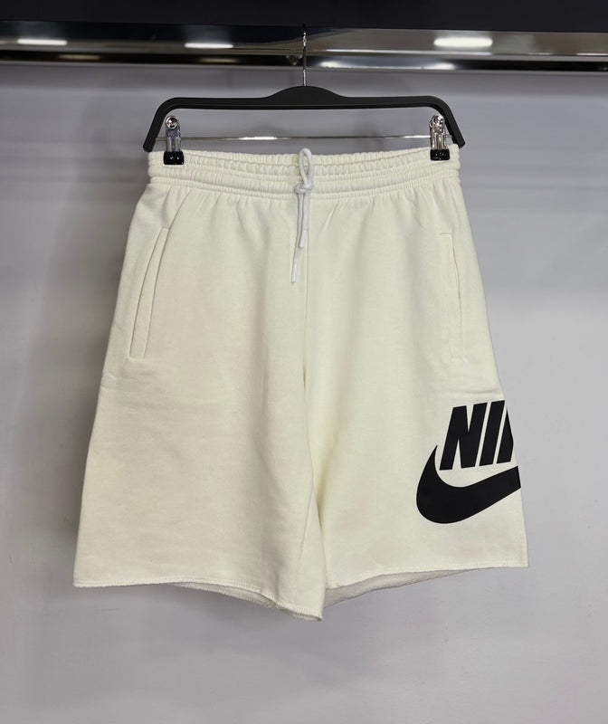 Nike Βερμούδα