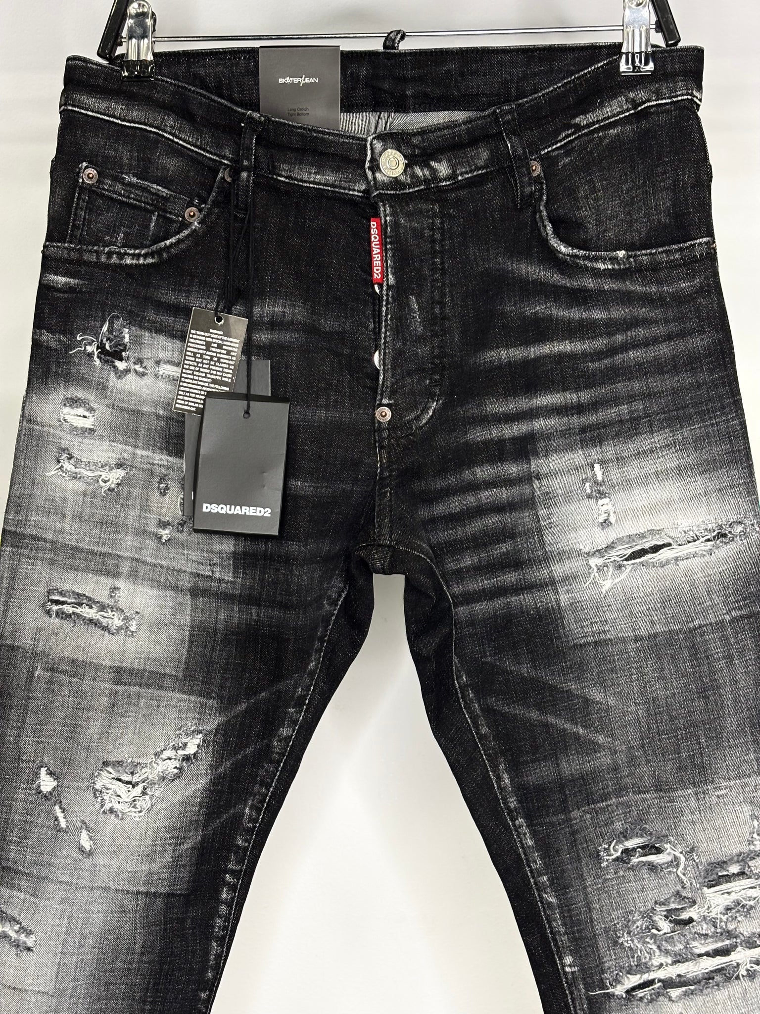 Dsquared2 Les Twins C’ est chic Ça Va? black jean