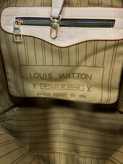 Louis Vuitton Neverfull MM Monogram brown shoulder bag