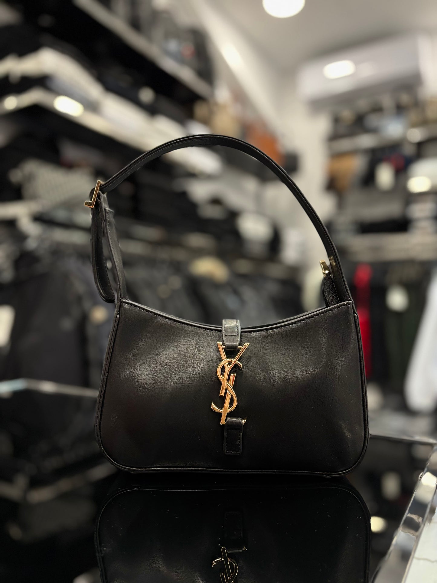 Saint Laurent Le 5 à 7 Shoulder Bag