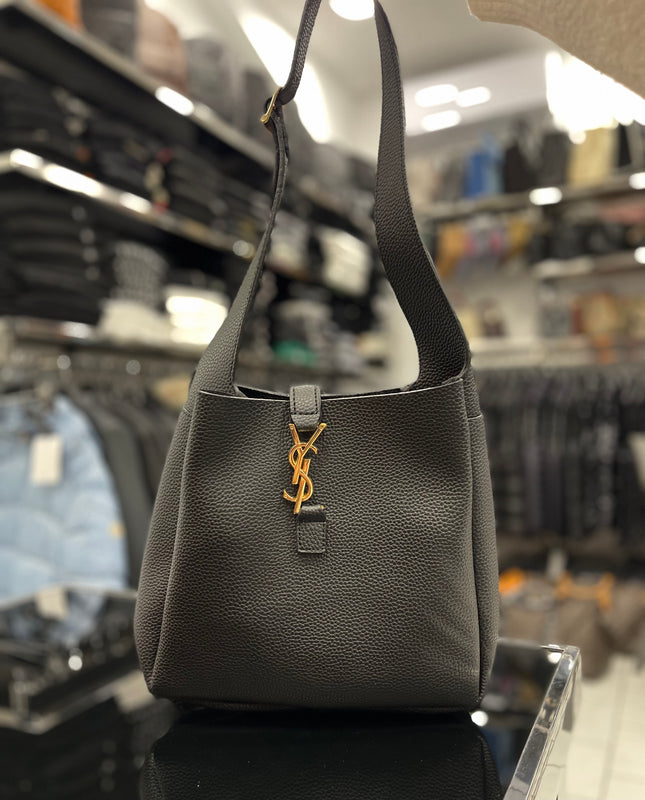 Yves Saint Laurent Le 5 À 7 black bag coming with a pouch