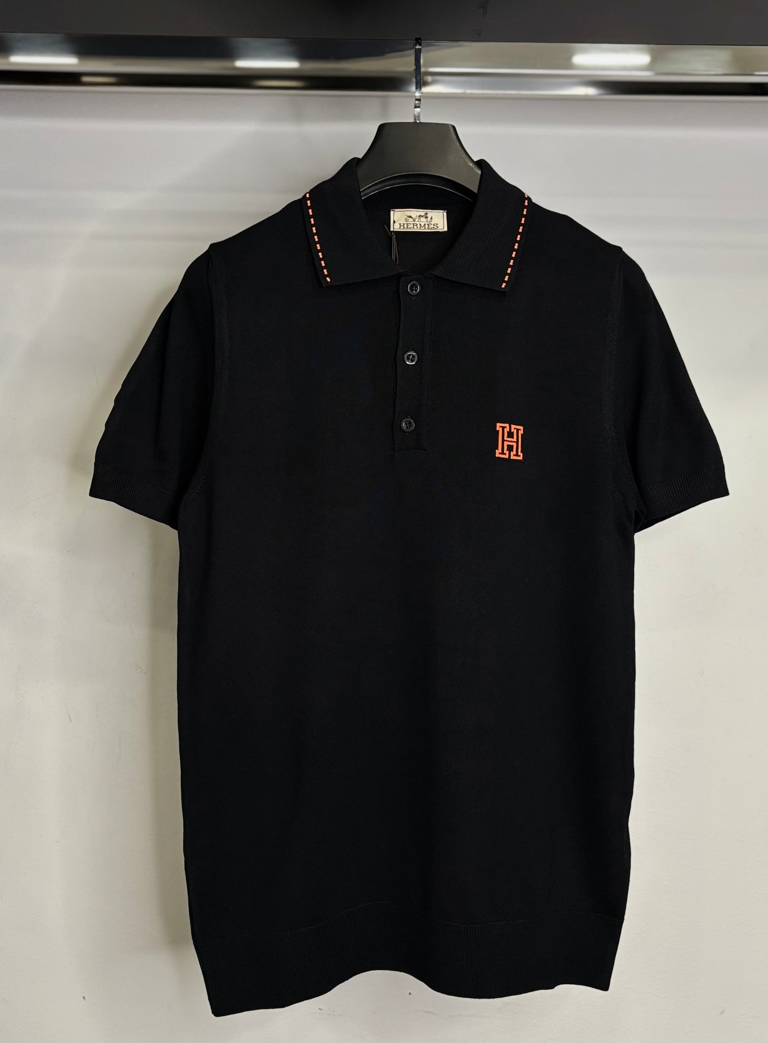 Hermes black t-shirt code no1