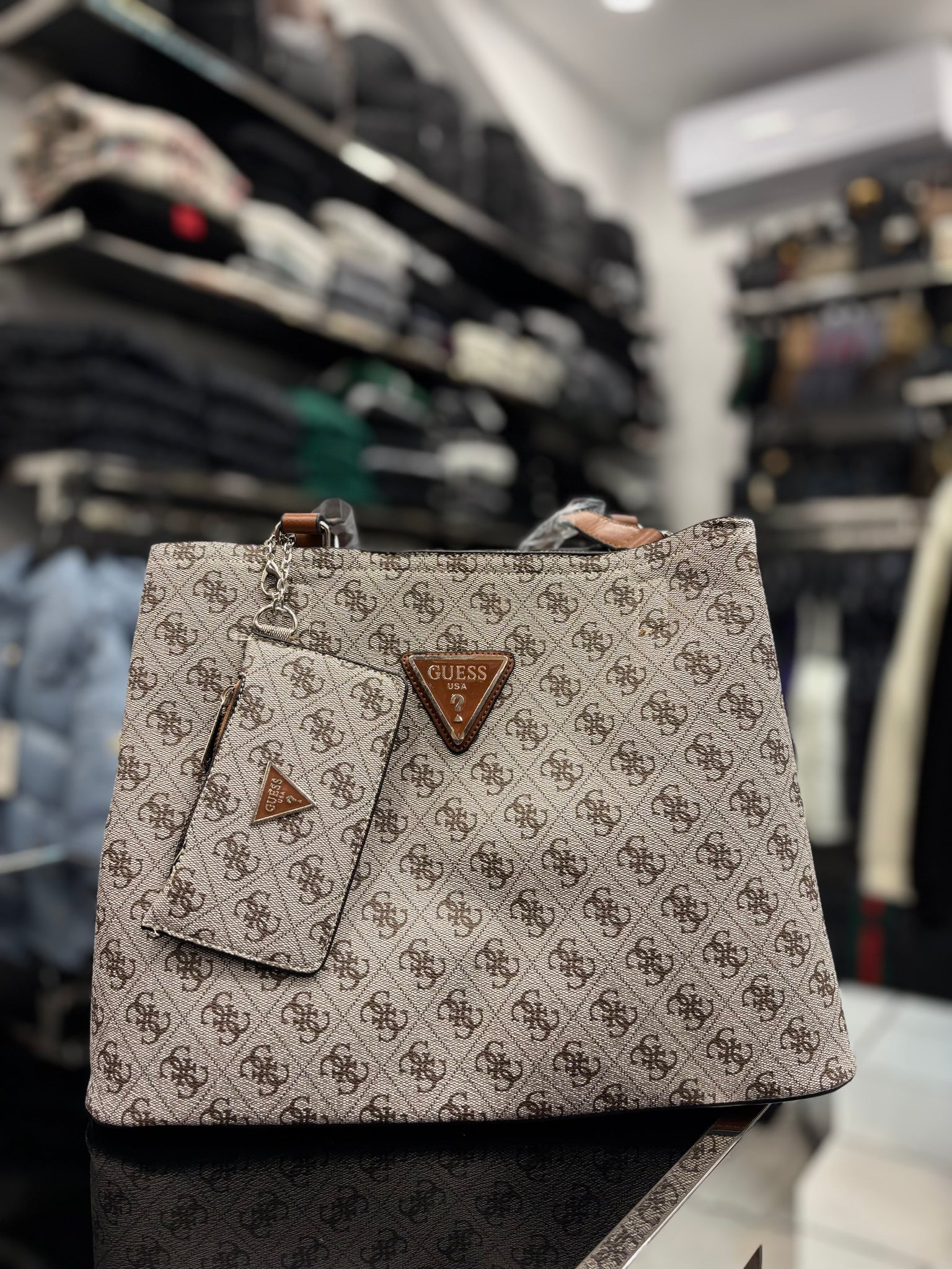 Guess shoulder beige bag