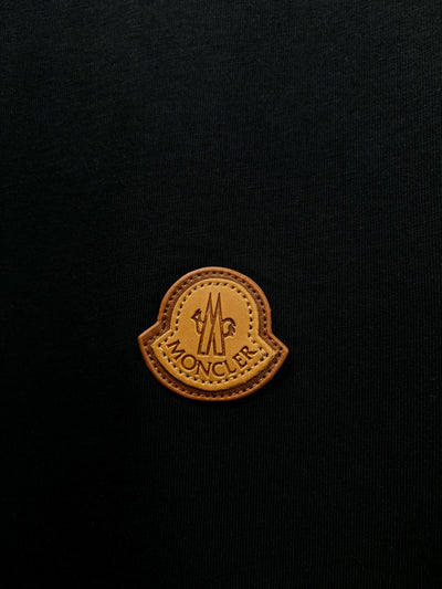 Moncler T-shirt With Brown Logo no