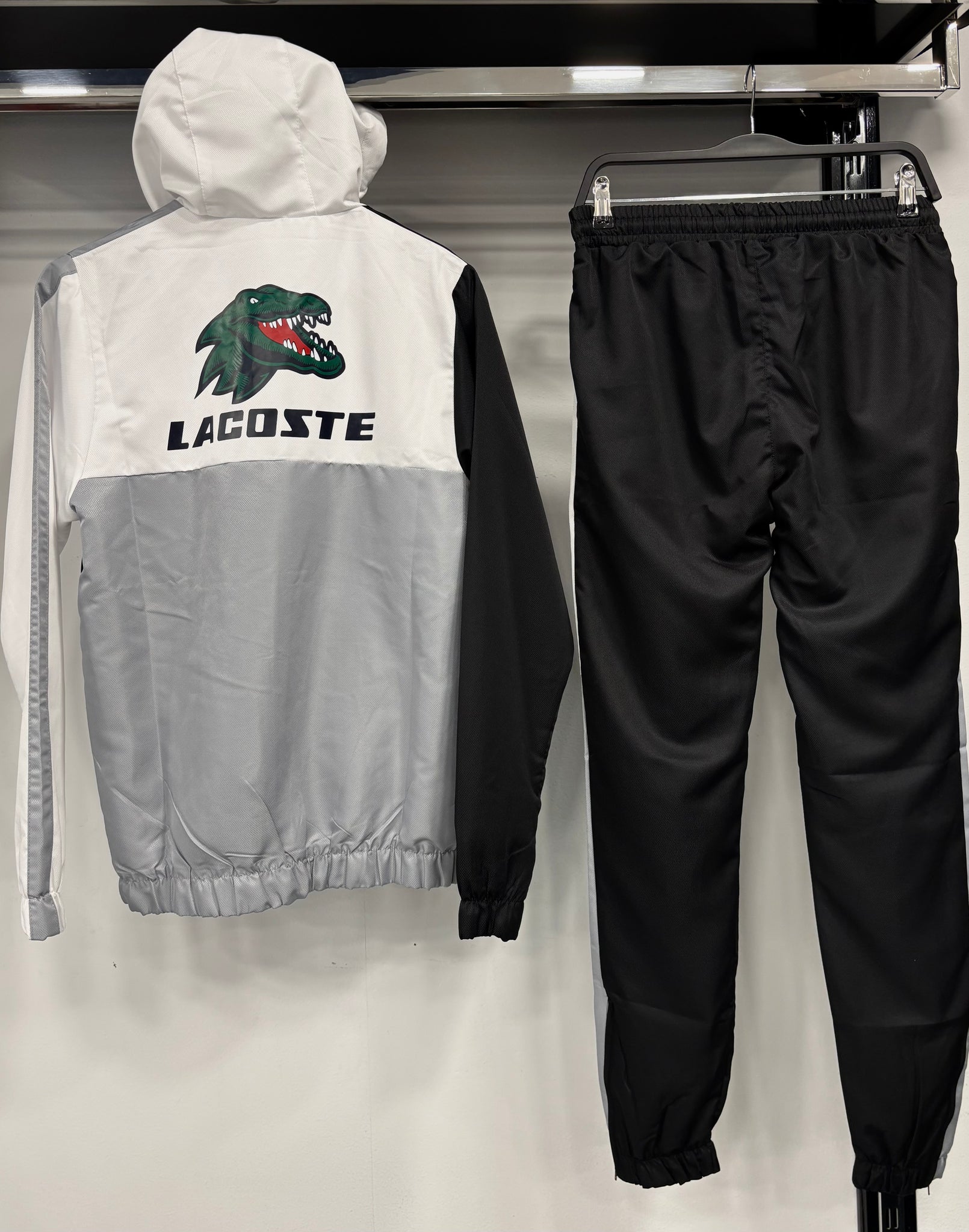 Lacoste set