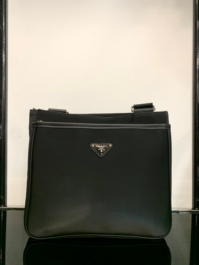 Prada Black τσάντα ωμού/χιαστί