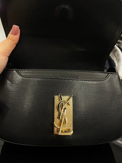 Yves Saint Laurent Voltaire black bag