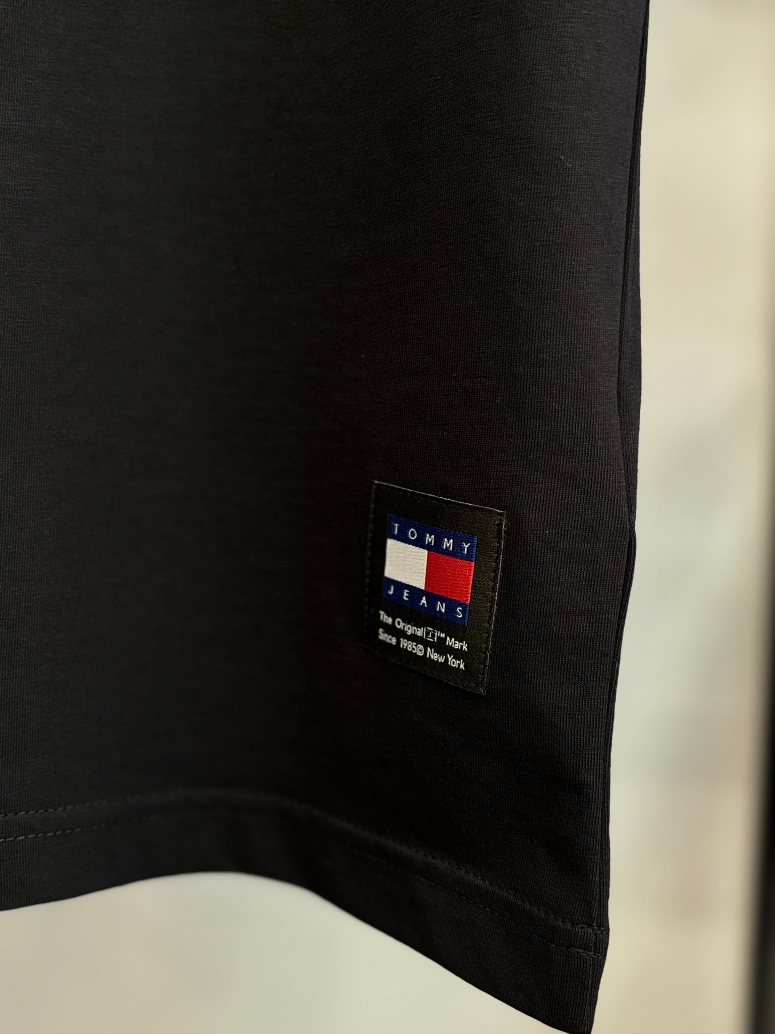 Tommy Jeans black t-shirt