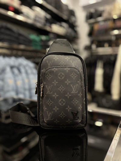 Louis Vuitton Avenue Slingbag PM bag
