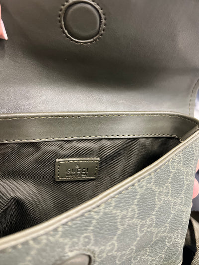 Gucci Supreme Bag Monogram