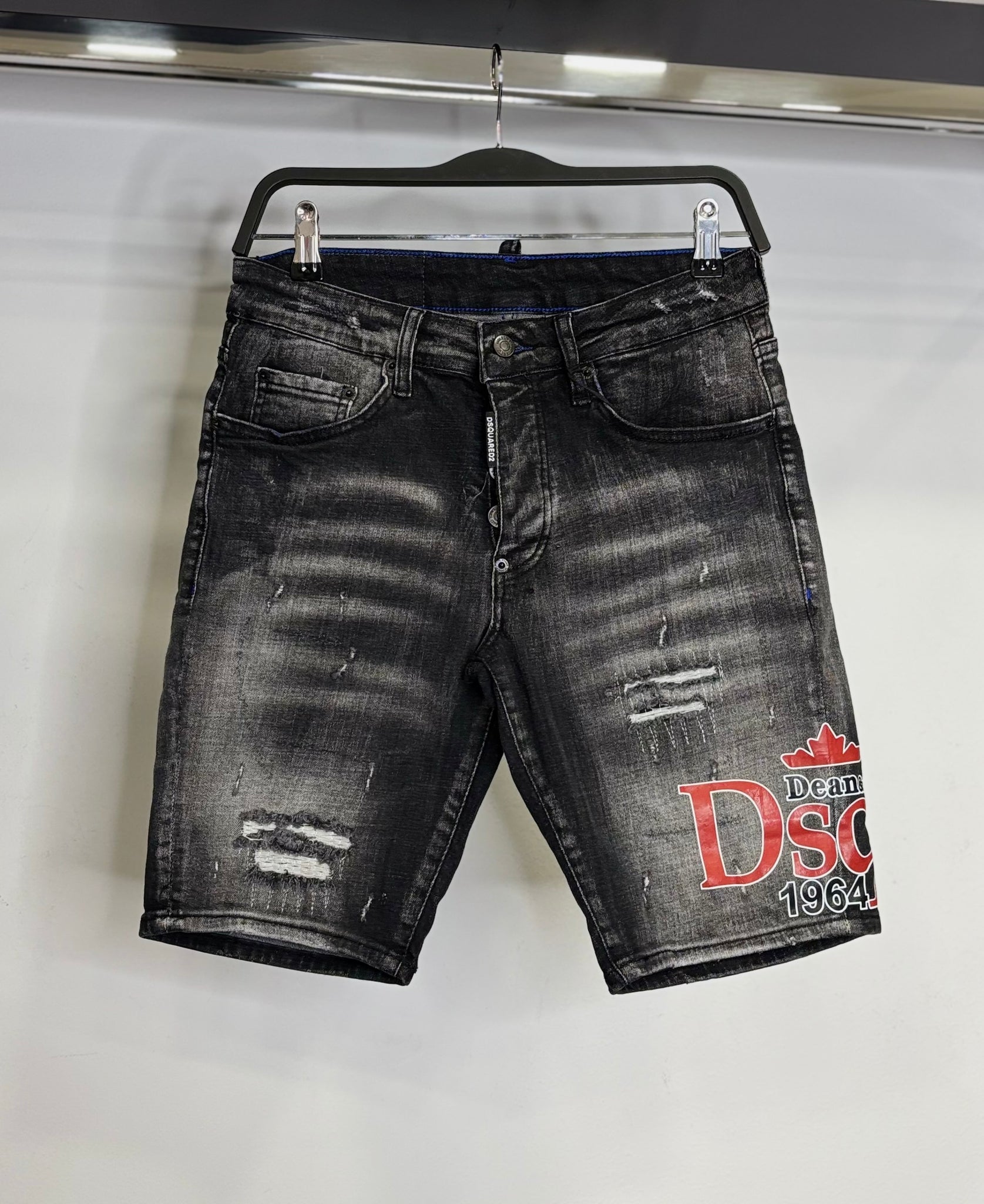 Dsquared2 Canadian Label jean shorts