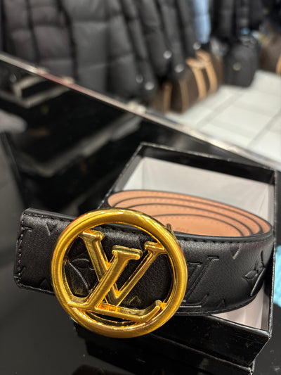 Louis Vuitton black belt