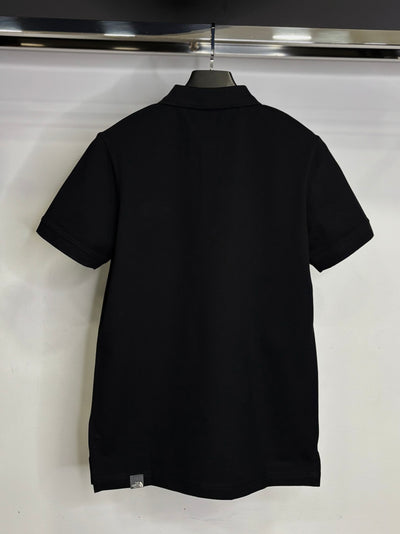 The North Face black t-shirt with collar code