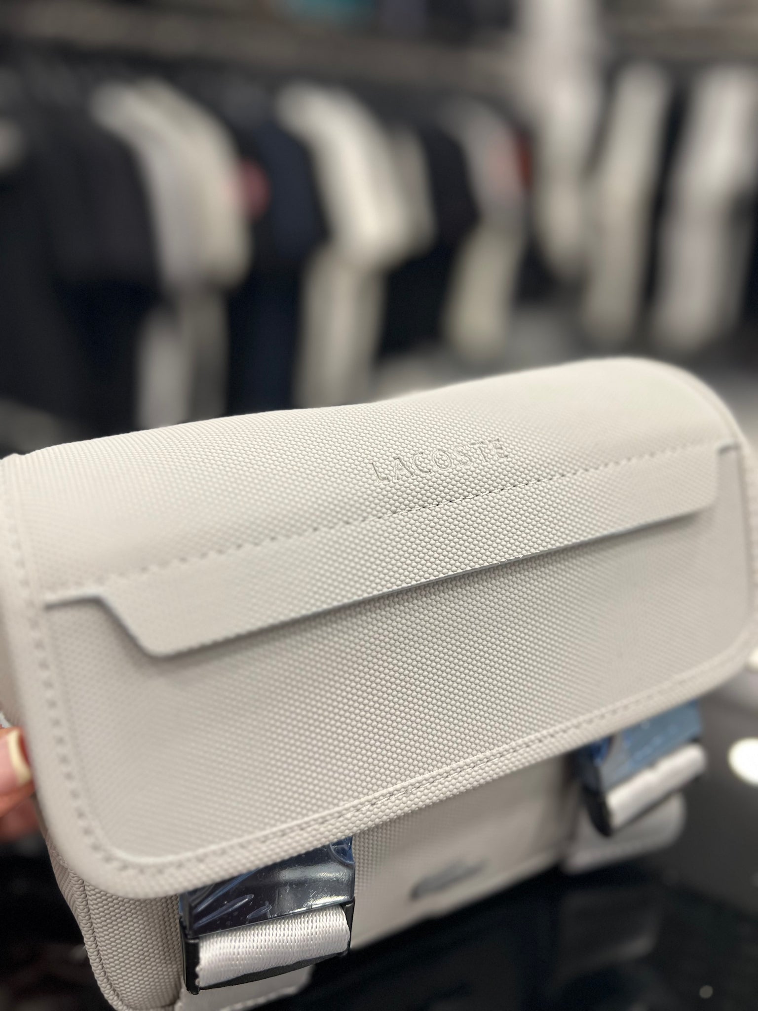 Lacoste Messenger